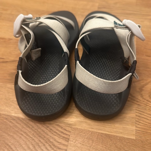 Chaco Banded Z/Cloud - Like New - Picture 3 of 6